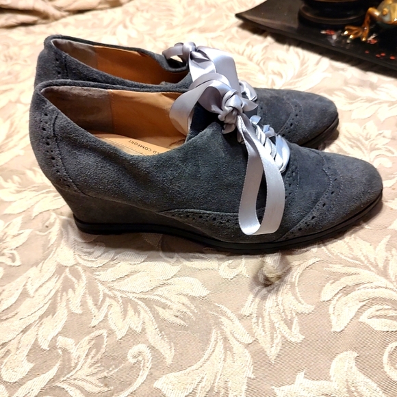 🩶 Gorgeous Slate Grey Genuine Suede Spectator Wingtip Oxford Wedges - 7.5M - Picture 4 of 14